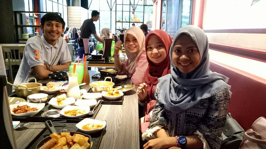 10 Tempat Makan di Kalibata City dan Adakah Restoran Jepang Sekitar Apartemen Atau Mall? 5