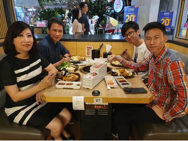 Makan Daging Sepuasnya di Kintan Buffet Surabaya 4