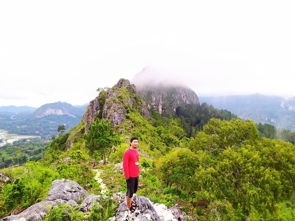 10 Referensi Gunung Favorit Para Pendaki di Daerah Sulawesi Selatan Yang Memiliki Keindahan Luar Biasa 10
