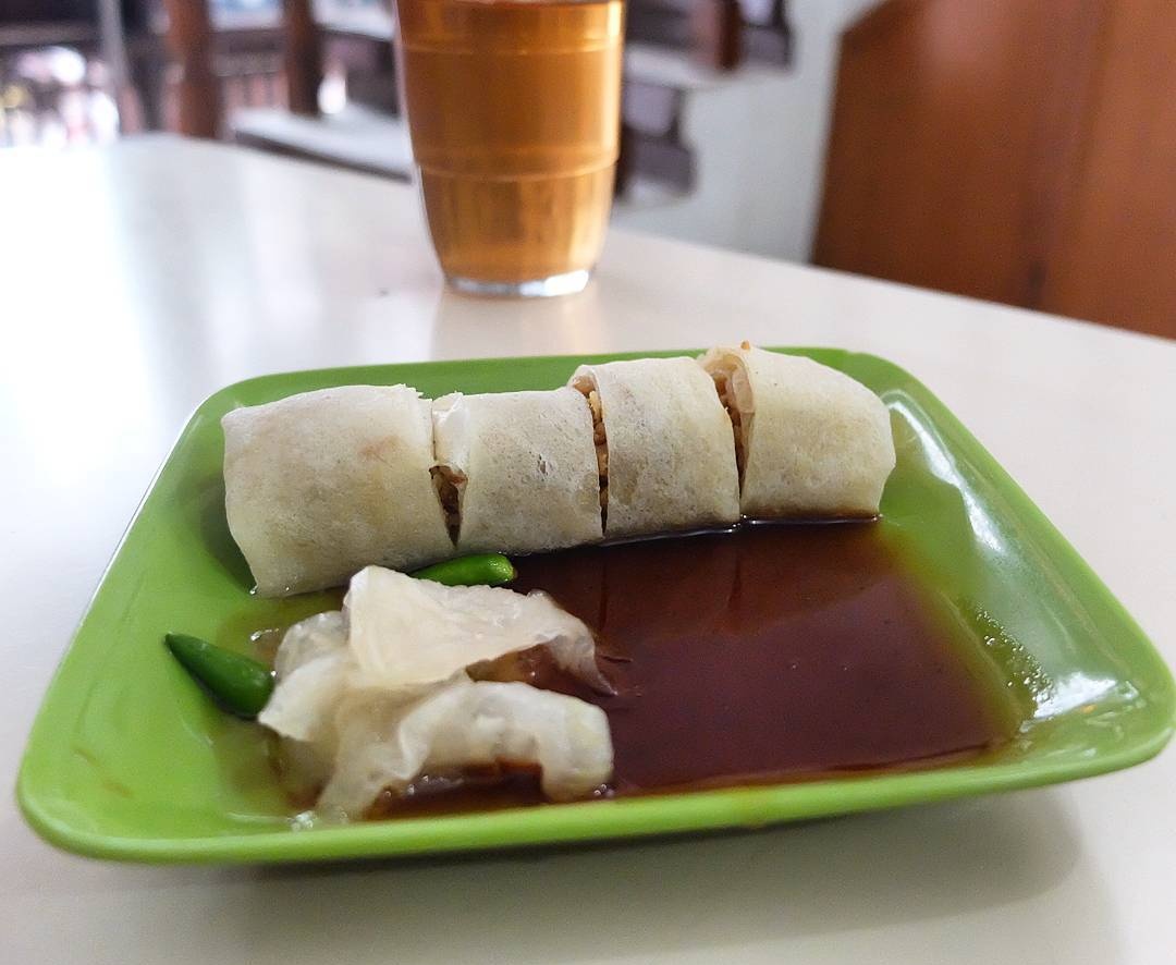 Rumah Makan Lumpia Semarang di Bandung 4 Rumah Makan Lumpia Semarang di Bandung 4