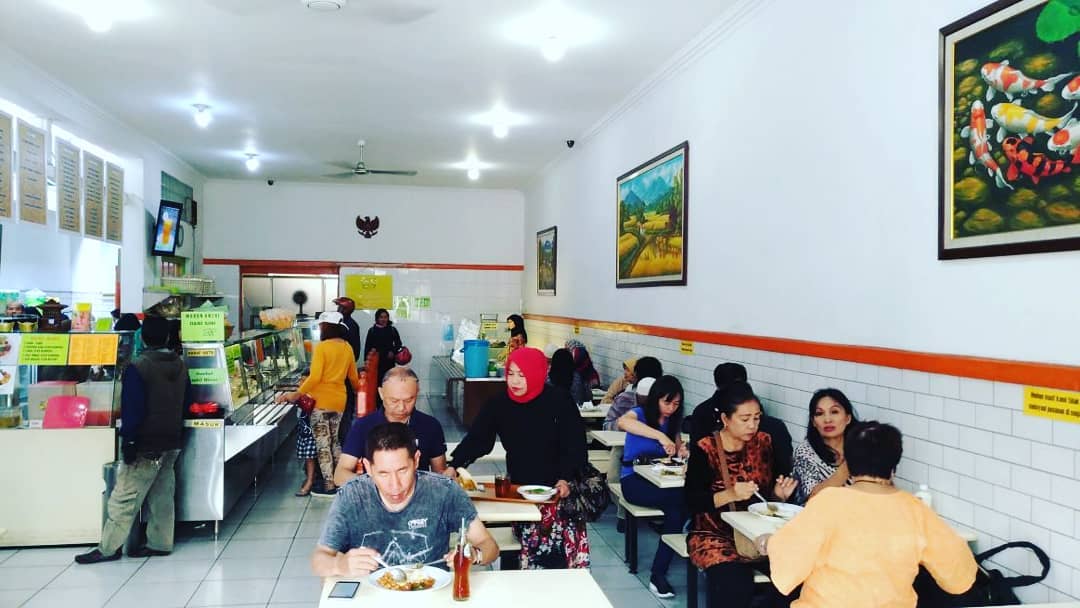 10 Lotek Terkenal Enak di Bandung, Kamu Wajib Mencicipinya 3