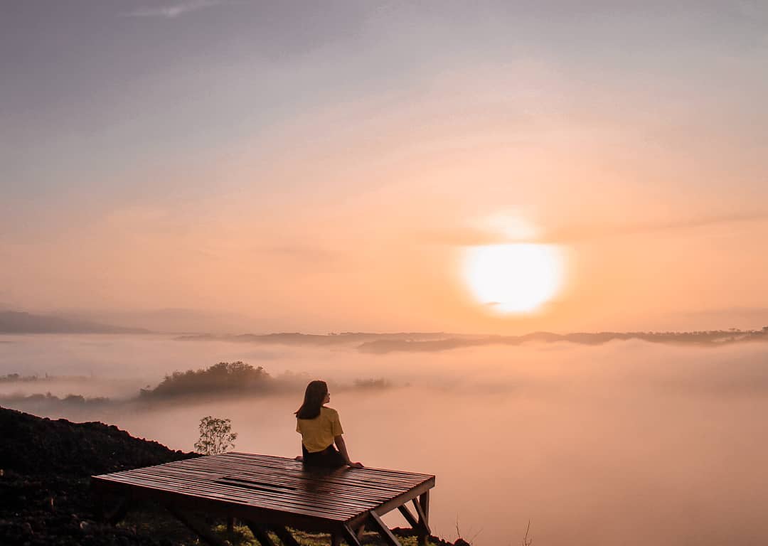 10 Rekomendasi Wisata Gunung di Daerah Jogja Yang Punya Panorama Epic Bikin Kalian Lupa Pulang 8