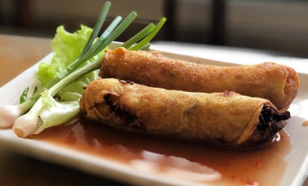 10 Tempat Membeli Lumpia Enak di Semarang 9