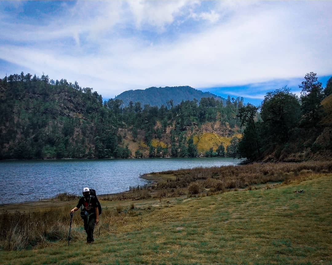 10 Rekomendasi Gunung Yang Bisa Didaki dan Memiliki Keindahan Luar Biasa Daerah Malang 1 10 Rekomendasi Gunung Yang Bisa Didaki dan Memiliki Keindahan Luar Biasa Daerah Malang 1