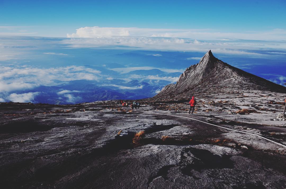 10 Daftar Pilihan Gunung di Malaysia Yang Menjadi favorit Para Pendaki Untuk Menikmati Keindahannya 1
