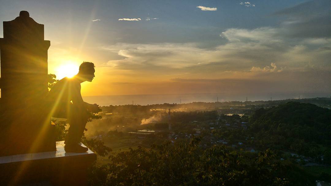 10 Referensi Gunung di Daerah Lombok Yang Menyajikan Panorama Epic Bikin Kalian Betah dan Lupa Pulang 3