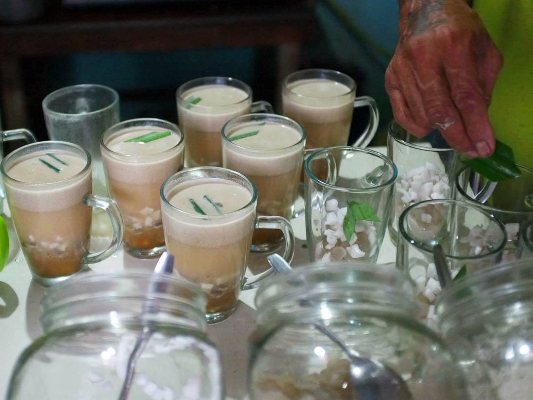 10 Rekomendasi Minuman Khas Daerah Bandung Yang Nikmat dan Sehat Ini Patut Kalian Coba 2