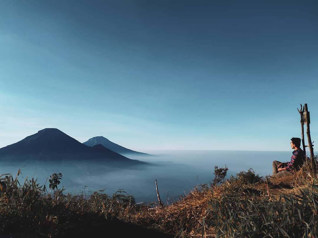 10 Referensi Objek Wisata Gunung di Daerah Wonosobo Yang Punya Pesona Luar Biasa 4