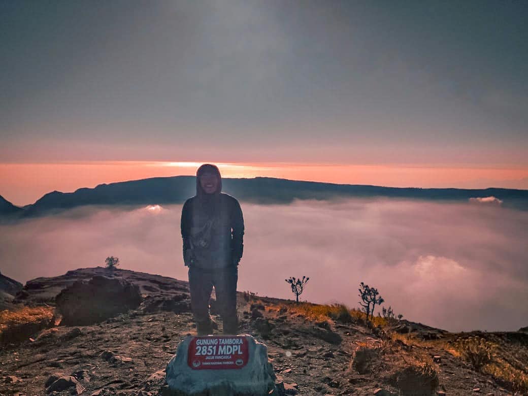 10 Referensi Gunung di Daerah Lombok Yang Menyajikan Panorama Epic Bikin Kalian Betah dan Lupa Pulang 5