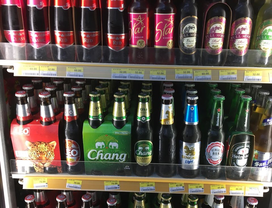 10 Daftar Pilihan Minuman Khas Negara Thailand Yang Menggugah Selera Ini Patut Kamu Coba 5 10 Daftar Pilihan Minuman Khas Negara Thailand Yang Menggugah Selera Ini Patut Kamu Coba 4