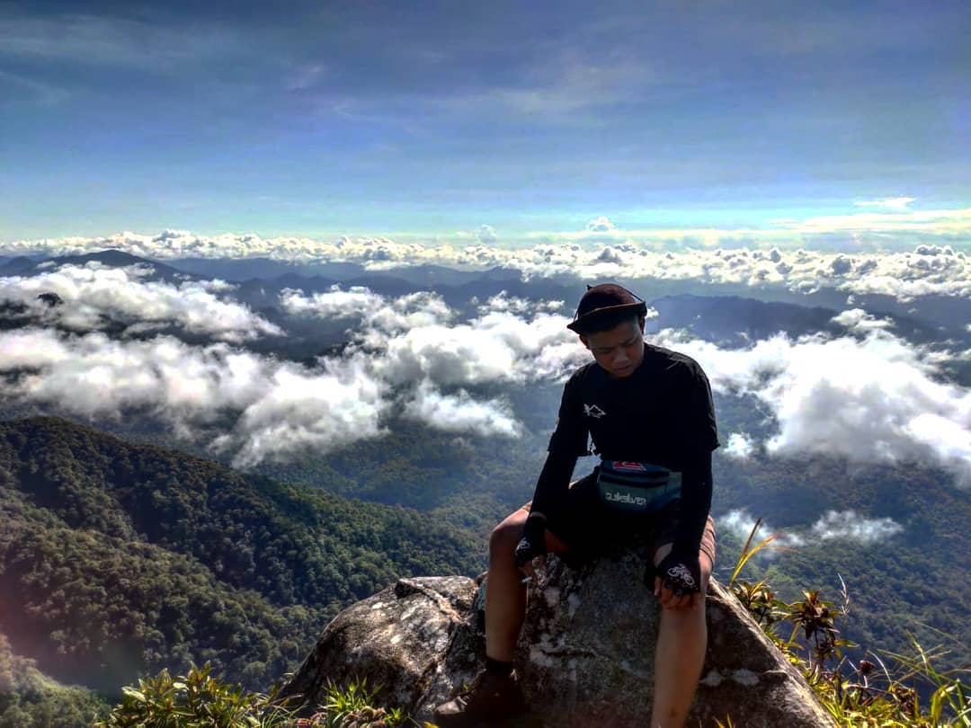 10 Daftar Pilihan Gunung di Daerah Kalimantan Yang Siap Memanjakan Mata Dengan Keindahannya 6 10 Daftar Pilihan Gunung di Daerah Kalimantan Yang Siap Memanjakan Mata Dengan Keindahannya 6