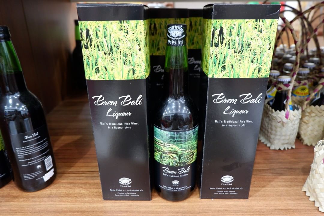 10 Rekomendasi Ragam Minuman Khas Bali Yang Wajib Kamu Cicipi Untuk Melepas Dahaga 5 10 Rekomendasi Ragam Minuman Khas Bali Yang Wajib Kamu Cicipi Untuk Melepas Dahaga 5