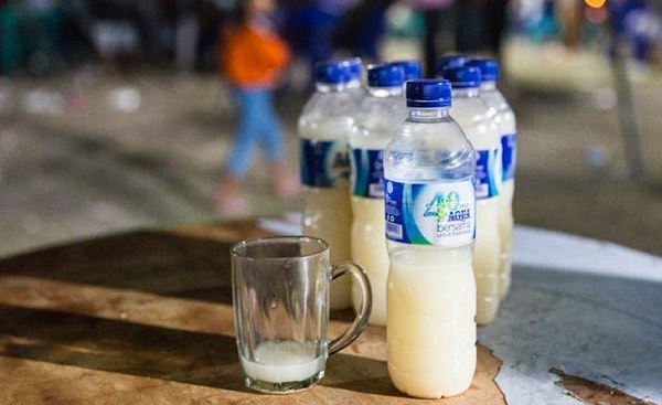 10 Rekomendasi Minuman Khas di Daerah Makassar Yang Tak Hanya Segar, Tapi Juga Mengenyangkan 6