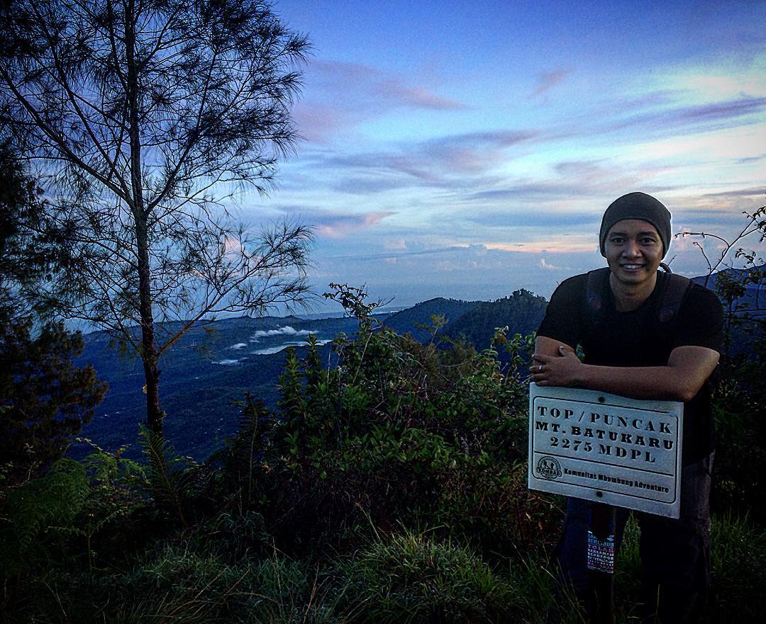 Hobi Mendaki? Ini Dia 10 Daftar Pilihan Gunung di Daerah Bali Yang Siap Memanjakanmu 7 Hobi Mendaki? Ini Dia 10 Daftar Pilihan Gunung di Daerah Bali Yang Siap Memanjakanmu 7