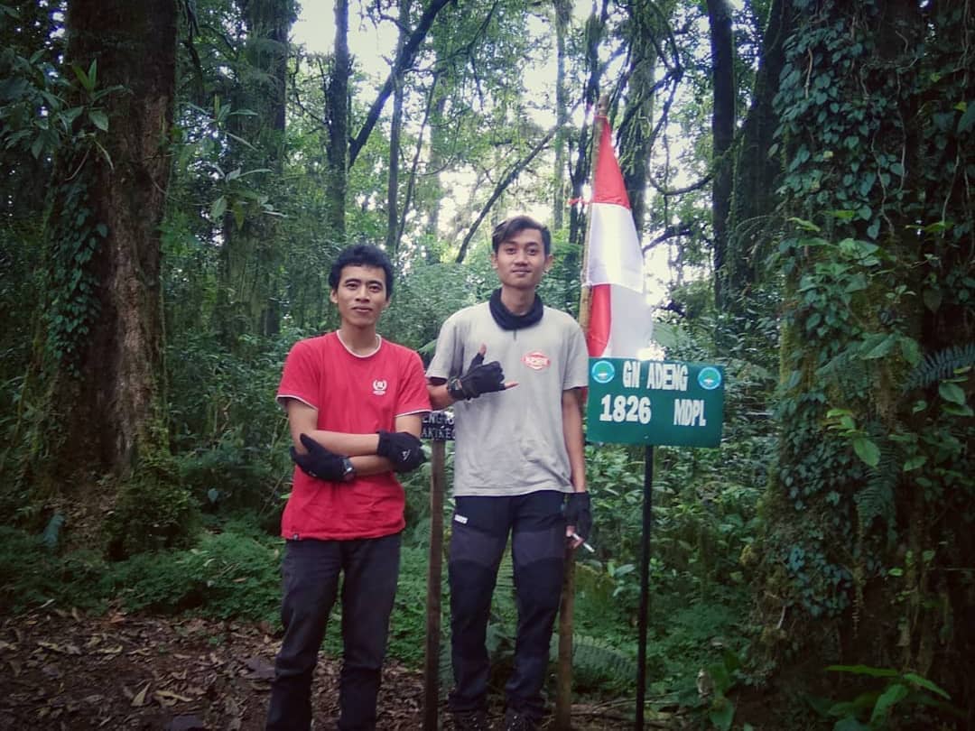 Hobi Mendaki? Ini Dia 10 Daftar Pilihan Gunung di Daerah Bali Yang Siap Memanjakanmu 9 Hobi Mendaki? Ini Dia 10 Daftar Pilihan Gunung di Daerah Bali Yang Siap Memanjakanmu 9