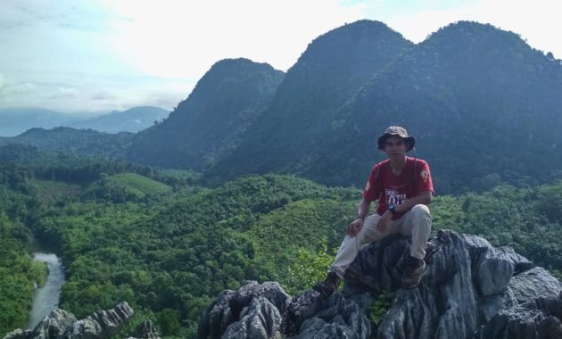 10 Rekomendasi Gunung Tertinggi di Daerah Kalimantan Yang Medannya Cukup Menantang Untuk Kalian Kunjungi