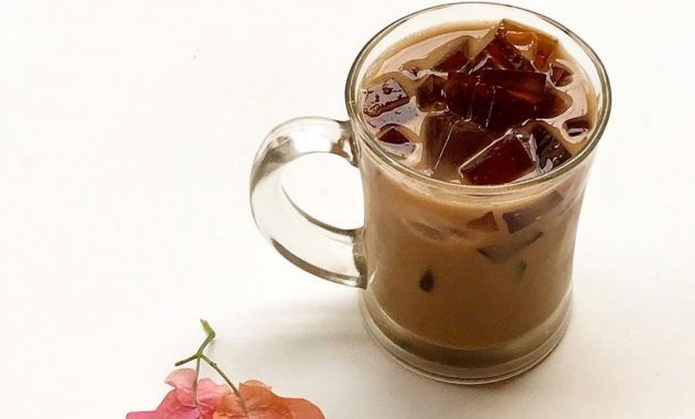 10 Referensi Minuman Khas Daerah Lampung, Recommended Buat Melepas Hausmu dan Bikin Nagih 1 10 Referensi Minuman Khas Daerah Lampung, Recommended Buat Melepas Hausmu dan Bikin Nagih 1