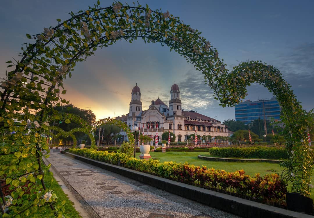 10 Tempat Foto Instagramable di Kota Semarang Yang Bakal Membuat Liburanmu Semakin Berkesan! 5