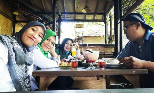 10 Daftar Pilihan Restoran Favorit di Wilayah Kudus Jawa Tengah Yang Cocok Untuk Keluarga 6