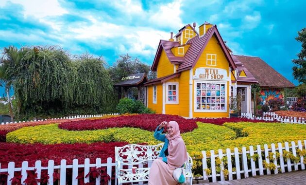10 Tempat  Wisata  Instagramable di  Bandung  2022 Objek Alam 