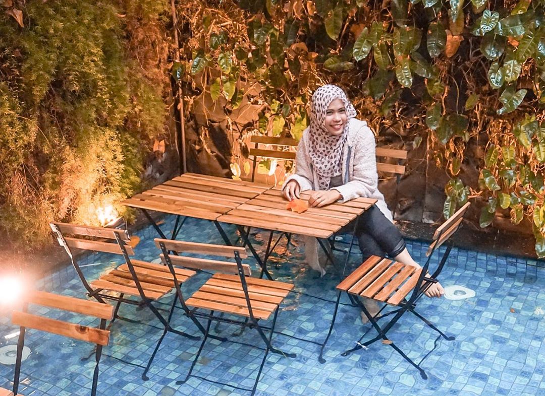 10 Rekomendasi Tempat Makan Yang Instagramable di Daerah Bandung Ini Cocok Banget Buat Nongkrong! 1 10 Rekomendasi Tempat Makan Yang Instagramable di Daerah Bandung Ini Cocok Banget Buat Nongkrong! 1