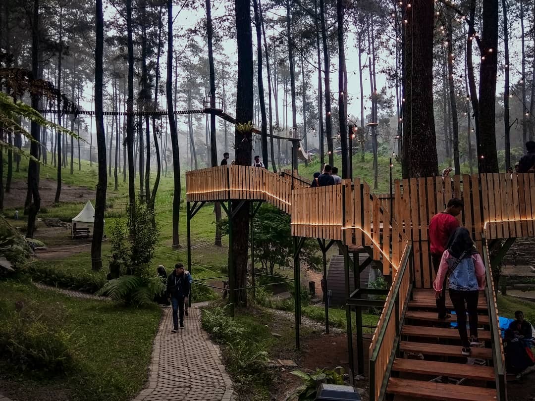 10 Tempat Instagramable di Bandung Yang Terbaru dan Murah Untuk Menemani Akhir Pekanmu! 3