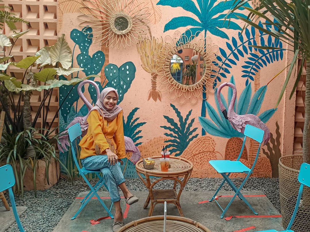 10 Tempat Foto Instagramable di Daerah Surabaya Yang Menarik Untuk Dieksplor Saat Malam Hari 4