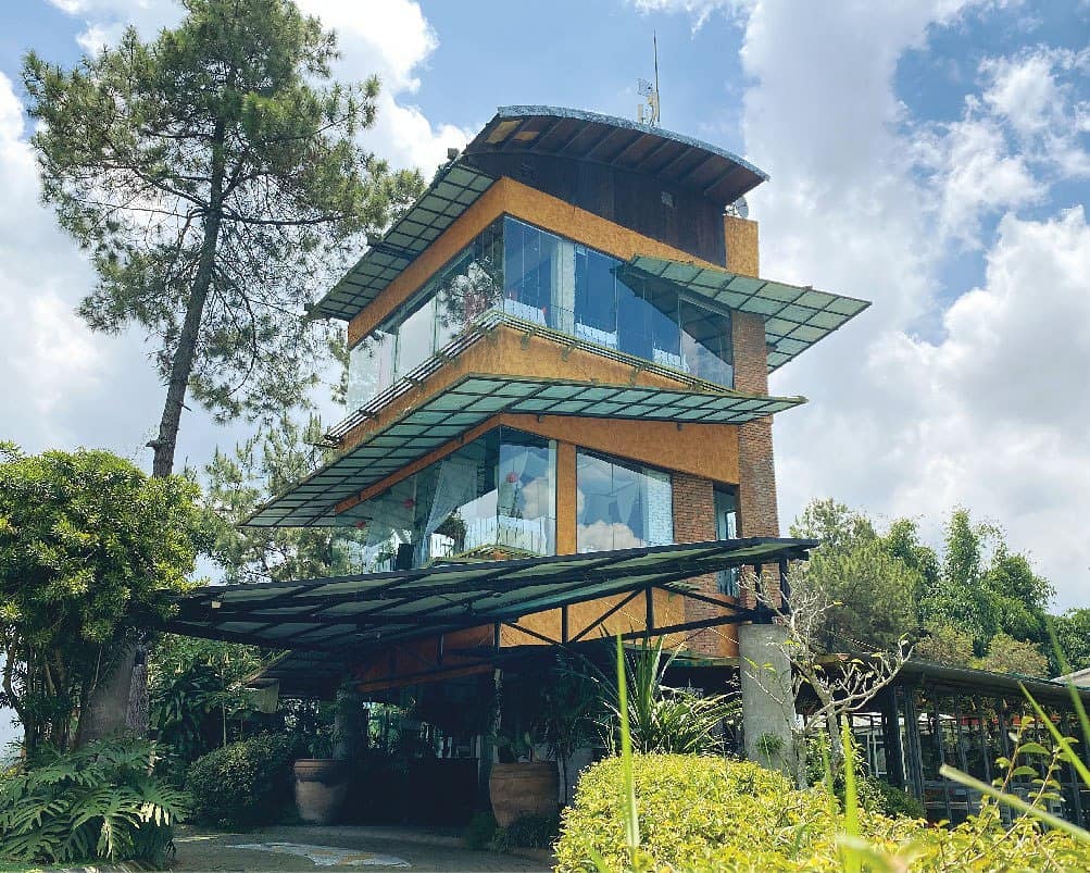 10 Rekomendasi Tempat Makan Yang Instagramable di Daerah Bandung Ini Cocok Banget Buat Nongkrong! 9 10 Rekomendasi Tempat Makan Yang Instagramable di Daerah Bandung Ini Cocok Banget Buat Nongkrong! 9