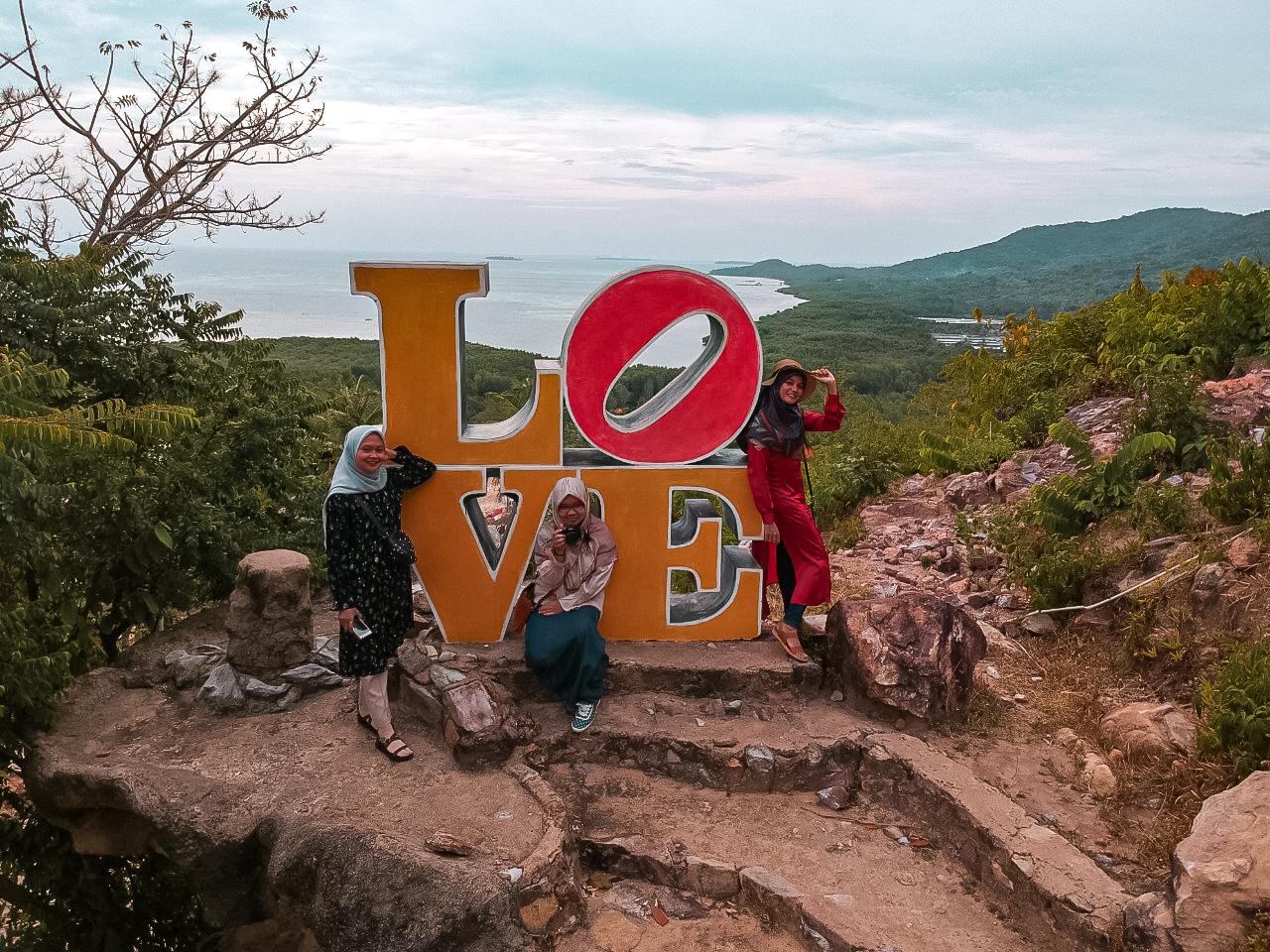 14 Paket Wisata Ke Karimunjawa Murah Mulai Rp450.000 dan Apakah Bisa Untuk 2 Atau 4 Orang? 1