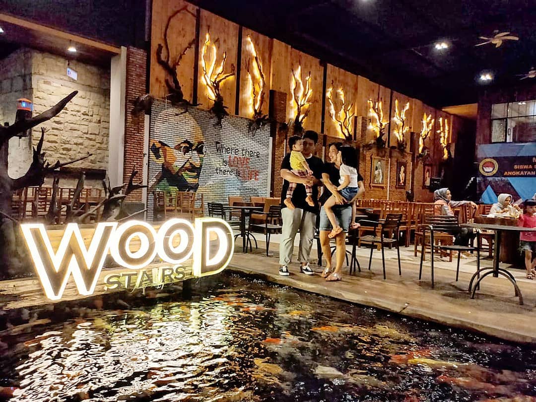 10 Daftar Pilihan Tempat Pacaran di Daerah Bandar Lampung, Cocok Untuk Quality Time Dengan Pasangan 10 10 Daftar Pilihan Tempat Pacaran di Daerah Bandar Lampung, Cocok Untuk Quality Time Dengan Pasangan 10