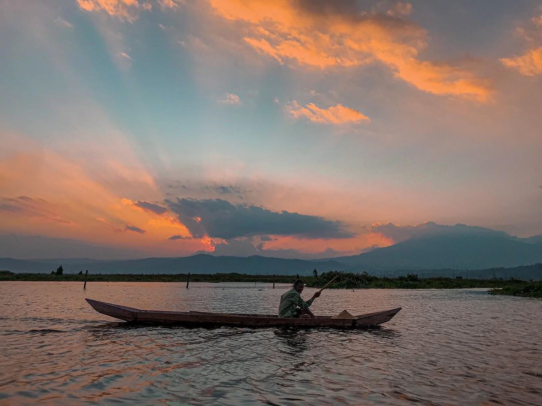 10 Rekomendasi Tempat Romantis di Daerah Semarang Untuk Ngedate Dengan Pasangan, Wajib Kalian Kunjungi 1 10 Rekomendasi Tempat Romantis di Daerah Semarang Untuk Ngedate Dengan Pasangan, Wajib Kalian Kunjungi 1