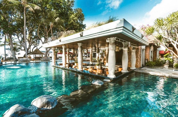 10 Referensi Tempat Romantis di Daerah Denpasar Dengan Nuansa Pantai Yang Indah Cocok Untuk Bulan Madu 2 10 Referensi Tempat Romantis di Daerah Denpasar Dengan Nuansa Pantai Yang Indah Cocok Untuk Bulan Madu 2