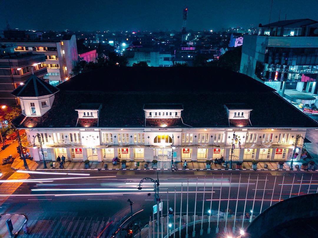 Potret Pilihan Kota Bandung Dengan Semua Pesonanya Dari Pagi Hari Hingga Malam Hari 7