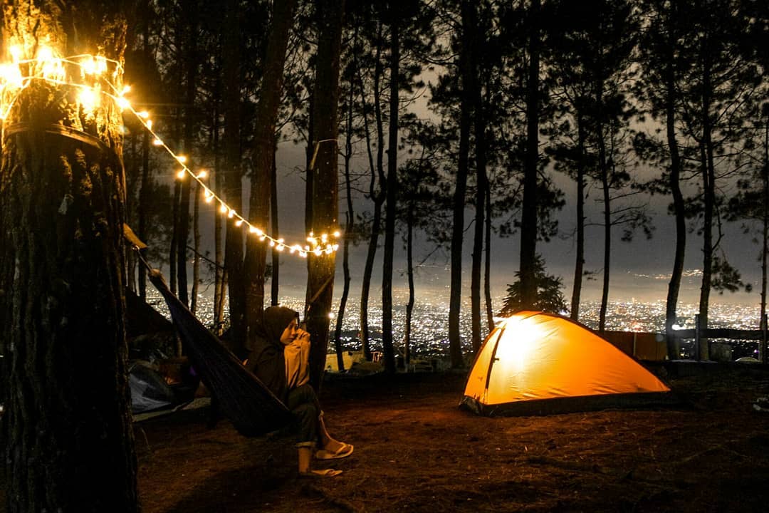 10 Referensi Tempat Pacaran Paling Romantis di Daerah Bandung Yang Cocok Untuk Short Getaway 2 10 Referensi Tempat Pacaran Paling Romantis di Daerah Bandung Yang Cocok Untuk Short Getaway 2