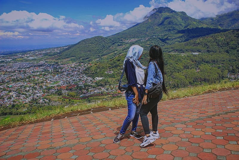 10 Rekomendasi Tempat Pacaran di Daerah Malang Yang Cocok Kalian Kunjungi Dengan Pasangan 3
