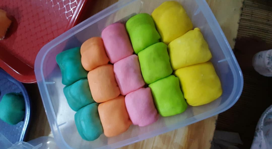 10 Rekomendasi Jajanan dan Kue Khas Daerah Medan Yang Enak dan Lezat Ini Wajib Dicoba 3 10 Rekomendasi Jajanan dan Kue Khas Daerah Medan Yang Enak dan Lezat Ini Wajib Dicoba 3