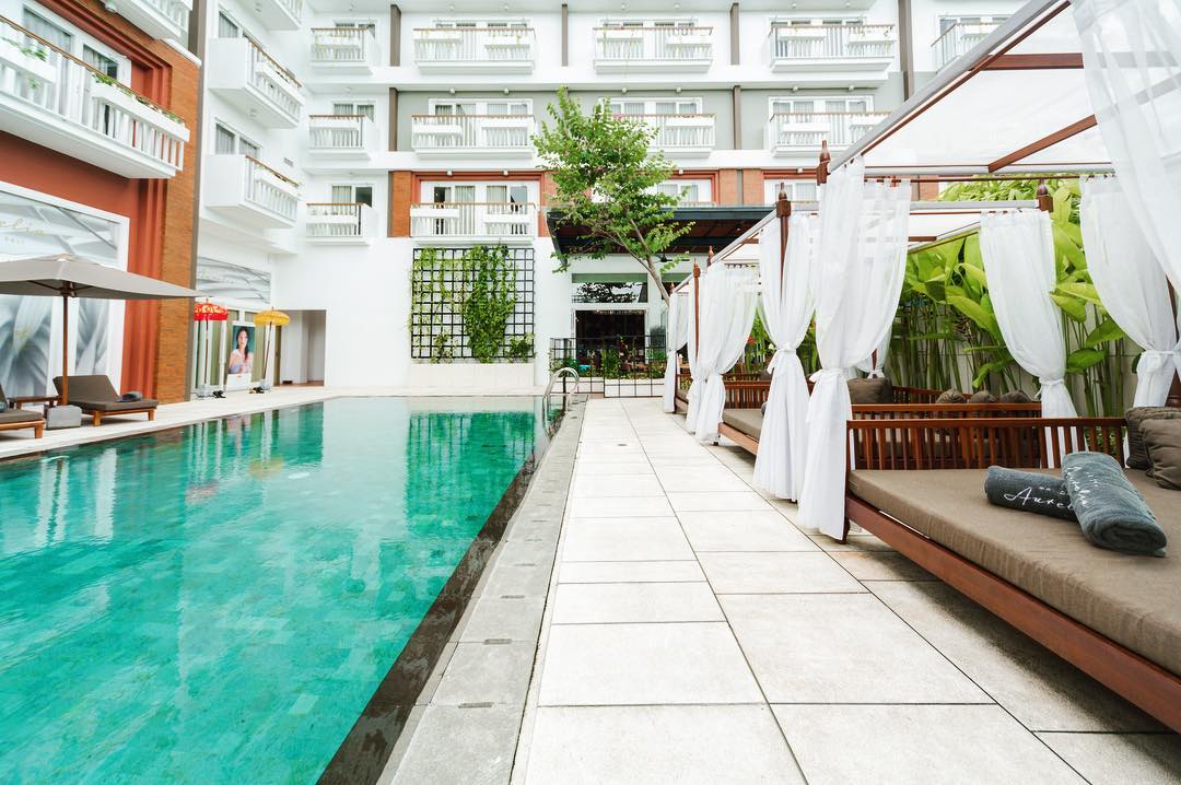 10 Referensi Tempat Romantis di Daerah Denpasar Dengan Nuansa Pantai Yang Indah Cocok Untuk Bulan Madu 4 10 Referensi Tempat Romantis di Daerah Denpasar Dengan Nuansa Pantai Yang Indah Cocok Untuk Bulan Madu 4