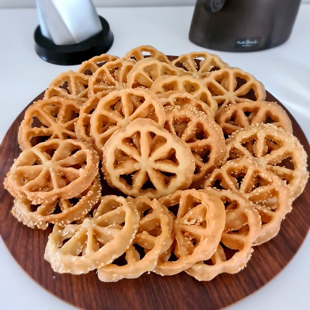 10 Daftar Pilihan Jajanan dan Kue Khas Daerah Jakarta Yang Lezat Untuk Kulineran Saat Senggang 6