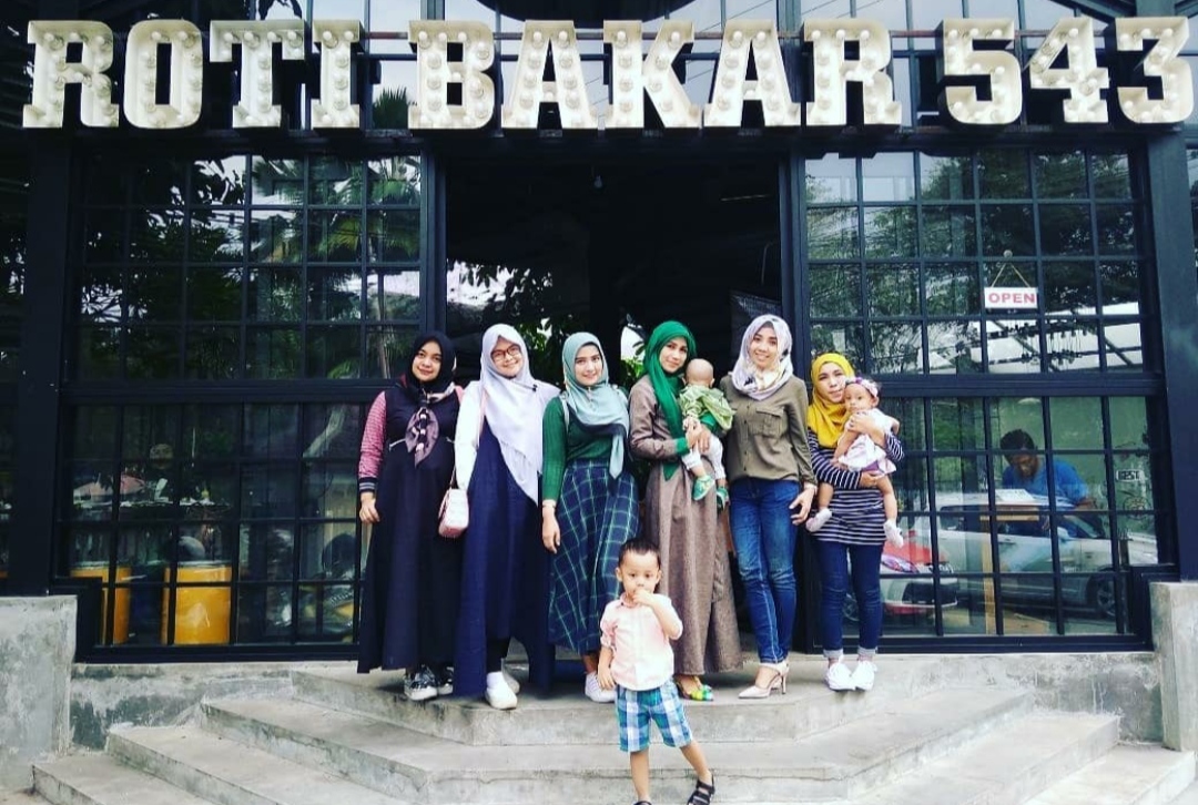 10 Daftar Pilihan Tempat Romantis di Daerah Sidoarjo Yang Cocok Banget Buat Ngedate Bersama Pasangan 6 10 Daftar Pilihan Tempat Romantis di Daerah Sidoarjo Yang Cocok Banget Buat Ngedate Bersama Pasangan 6