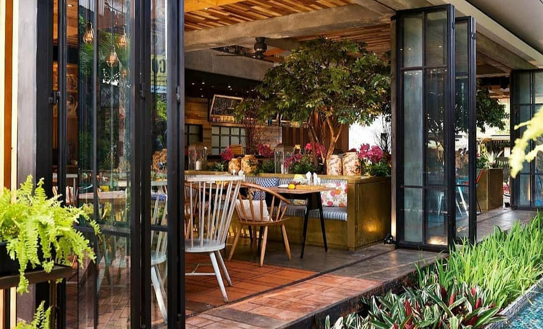 10 Referensi Tempat Romantis di Daerah Bogor, Cocok Untuk Quality Time Berdua Bareng Pasangan 6 10 Referensi Tempat Romantis di Daerah Bogor, Cocok Untuk Quality Time Berdua Bareng Pasangan 6