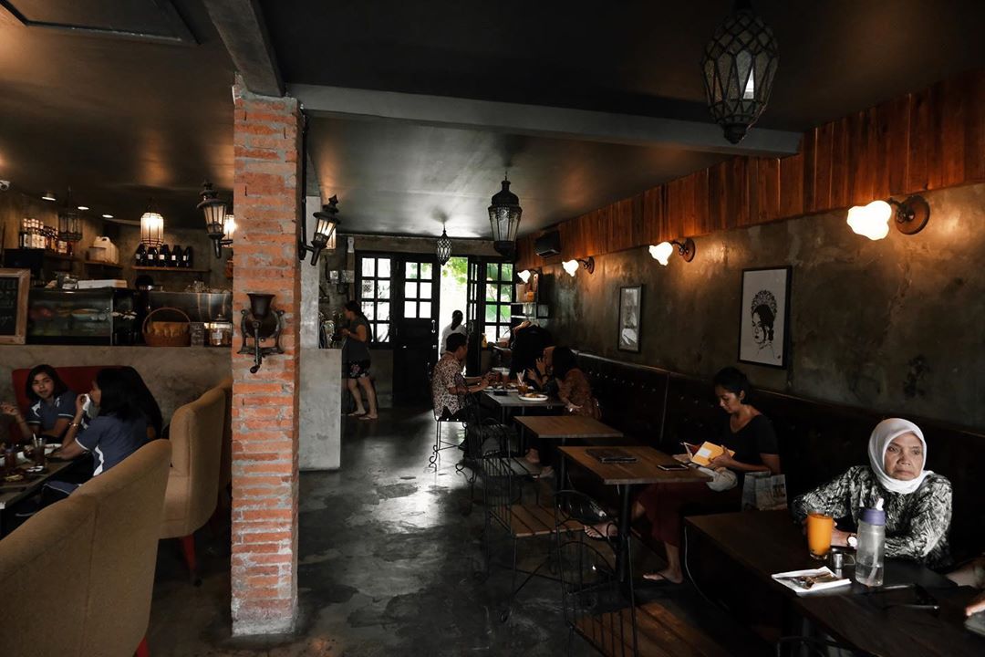 10 Referensi Tempat Romantis di Daerah Denpasar Dengan Nuansa Pantai Yang Indah Cocok Untuk Bulan Madu 6 10 Referensi Tempat Romantis di Daerah Denpasar Dengan Nuansa Pantai Yang Indah Cocok Untuk Bulan Madu 6