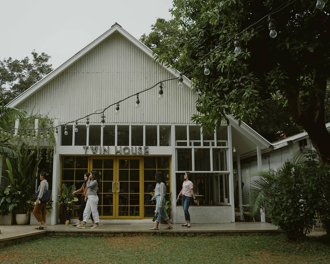 10 Referensi Tempat Romantis di Daerah Jakarta Selatan, Cocok Untuk Ngedate Sama Pasangan! 8