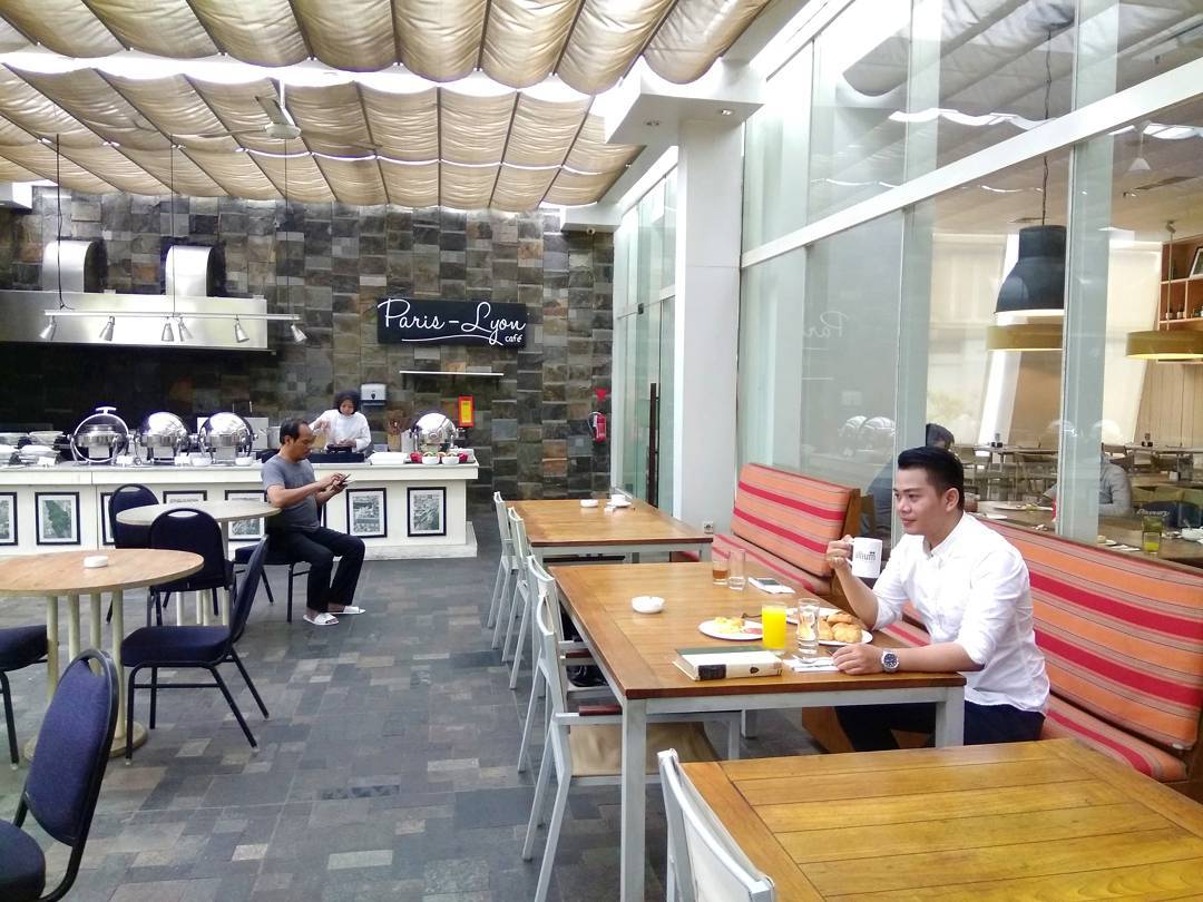 10 Daftar Pilihan Tempat Romantis Untuk Ngedate di Tangerang, Cocok Buat Berakhir Pekan Bareng Pasangan 8 10 Daftar Pilihan Tempat Romantis Untuk Ngedate di Tangerang, Cocok Buat Berakhir Pekan Bareng Pasangan 8