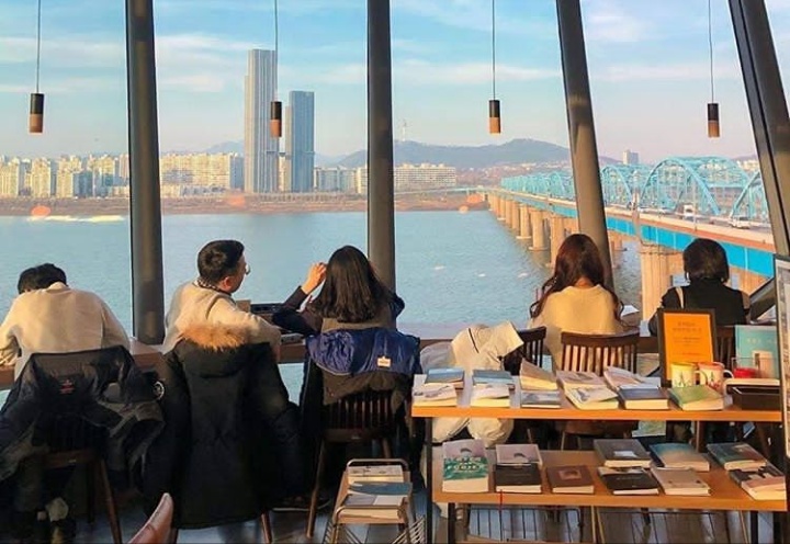 10 Rekomendasi Tempat Romantis Korea Selatan Dengan Pemandangan Yang Indah Serasa di Film-Film! 8 10 Rekomendasi Tempat Romantis Korea Selatan Dengan Pemandangan Yang Indah Serasa di Film-Film! 8