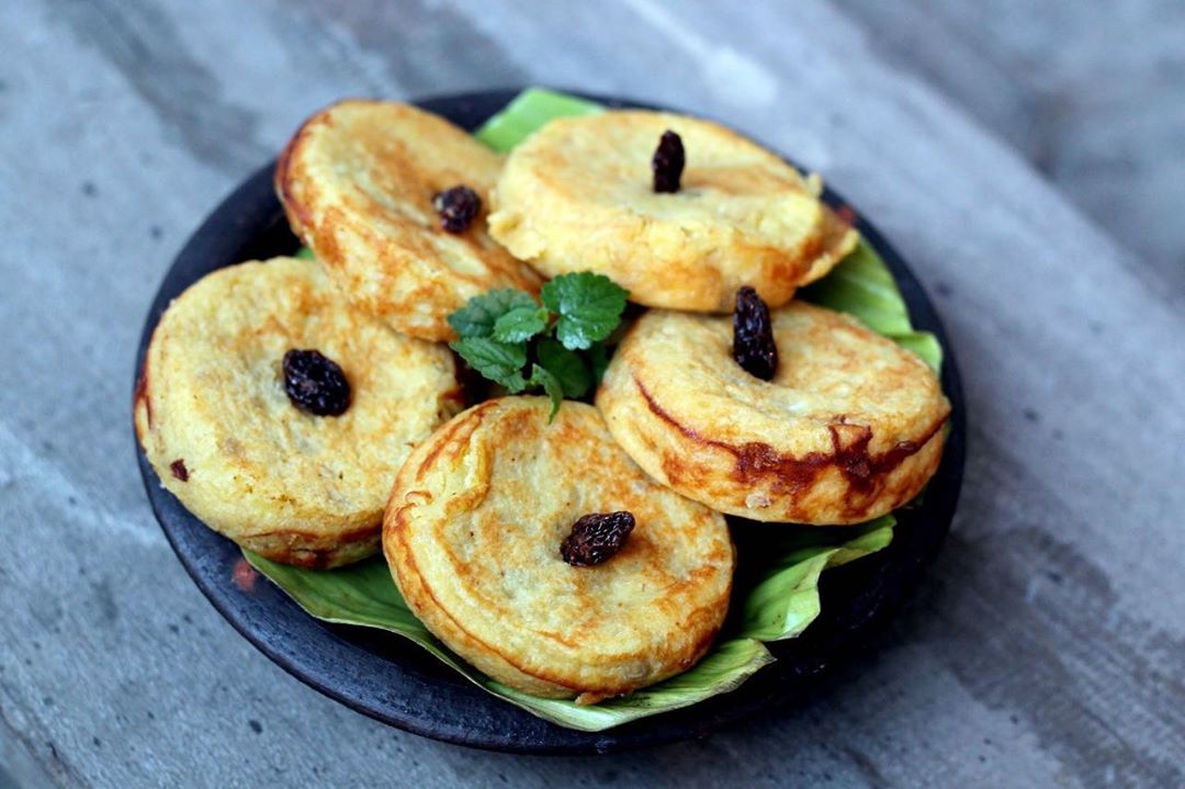 10 Rekomendasi Jajanan dan Kue Khas Daerah Malang Yang Menggoda Ini Wajib Dicoba Saat Kulineran 8 10 Rekomendasi Jajanan dan Kue Khas Daerah Malang Yang Menggoda Ini Wajib Dicoba Saat Kulineran 8