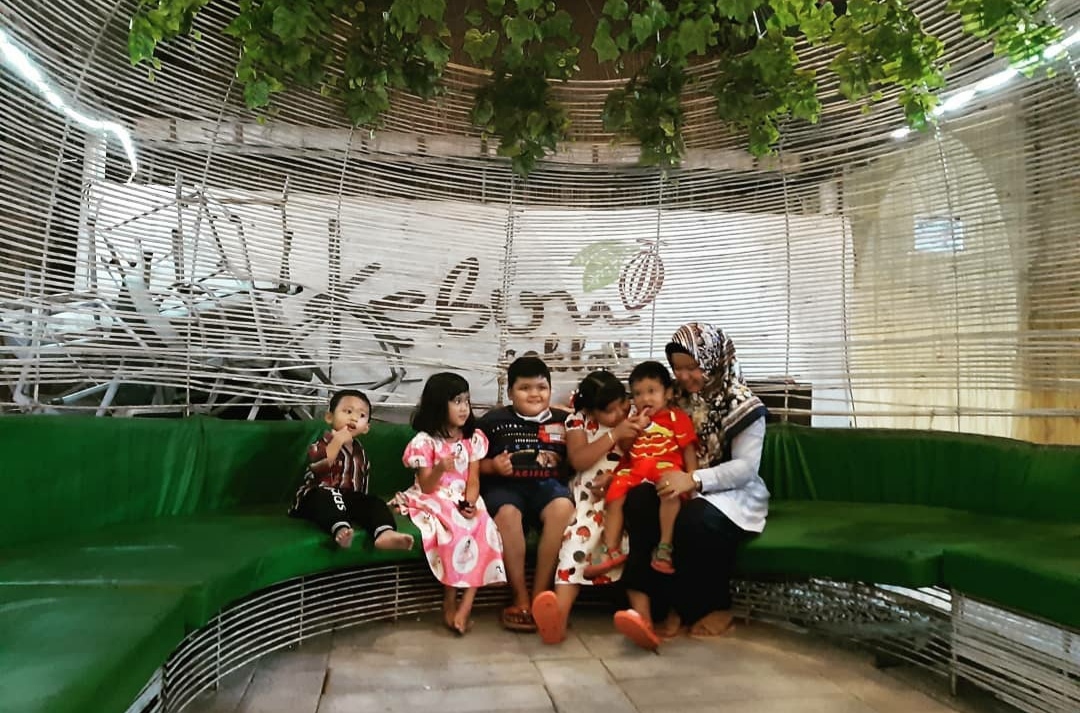 10 Daftar Pilihan Tempat Romantis di Daerah Sidoarjo Yang Cocok Banget Buat Ngedate Bersama Pasangan 9 10 Daftar Pilihan Tempat Romantis di Daerah Sidoarjo Yang Cocok Banget Buat Ngedate Bersama Pasangan 9