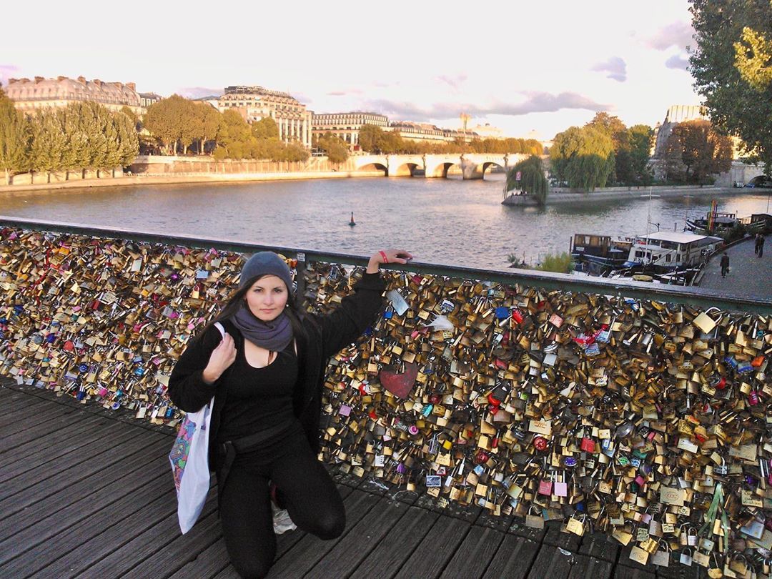 Potret Pemandangan Paris Saat Siang Maupun Malam Hari, Kota Terindah dan Romantis di Dunia 8 Gambar kota paris hitam putih di malam hari kartun pensil yang mudah ditiru pemandangan sketsa download cari wisata cibubur cluster foto perancis gerak indah lukisan menggunakan mewarnai rumah suasana poto