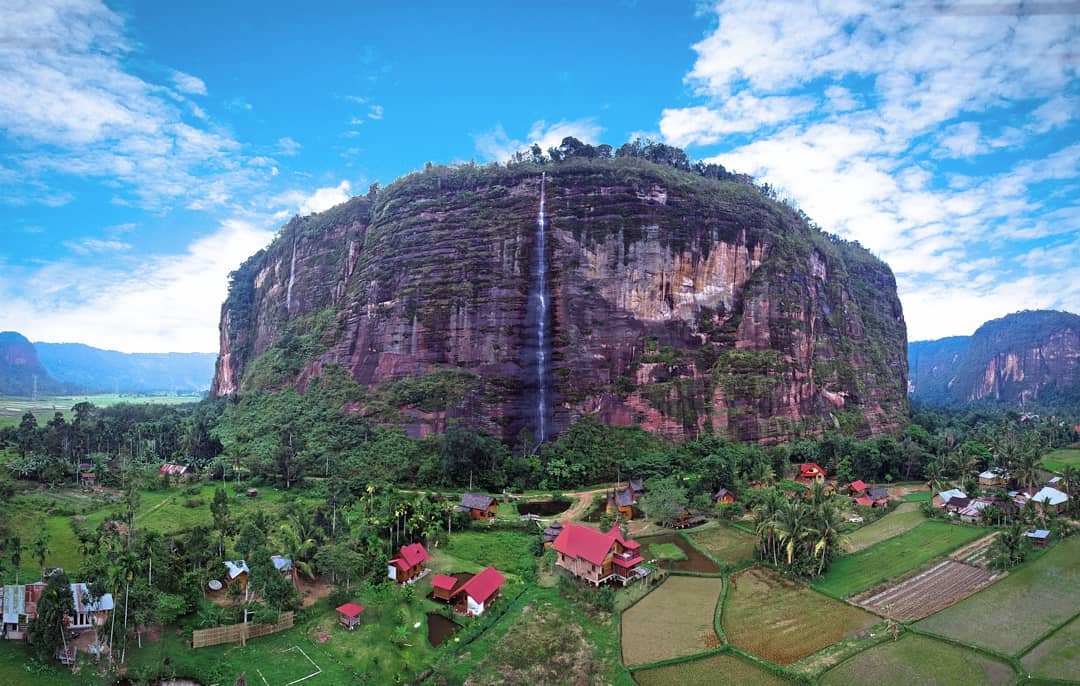 Potret Pemandangan Indahnya Kota Padang Tempo Dulu Hingga Masa Kini dan Saat Malam Hari 8
