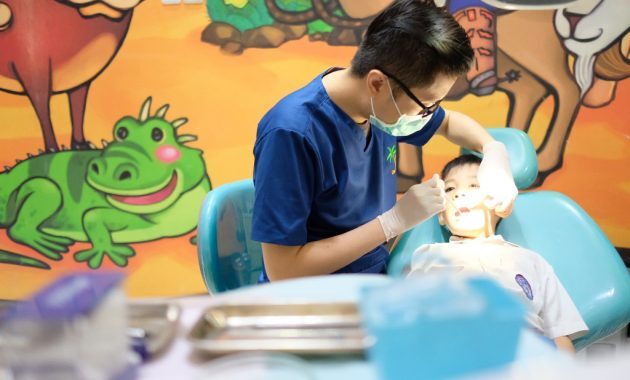 10 Dokter Gigi Anak di Surabaya Yang Bagus 1 10 Dokter Gigi Anak di Surabaya Yang Bagus 1