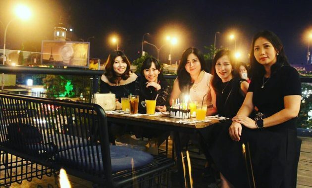 10 Rekomendasi Tempat Romantis di Daerah Palembang, Cocok Untuk Kalian Kunjungi Bareng Pasangan 1 Tempat romantis di palembang makan dinner paling yang rekomendasi icon